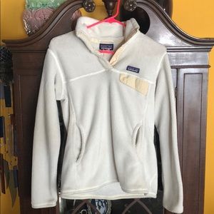 Patagonia Cream Women’s Snap-T pullover - Size M
